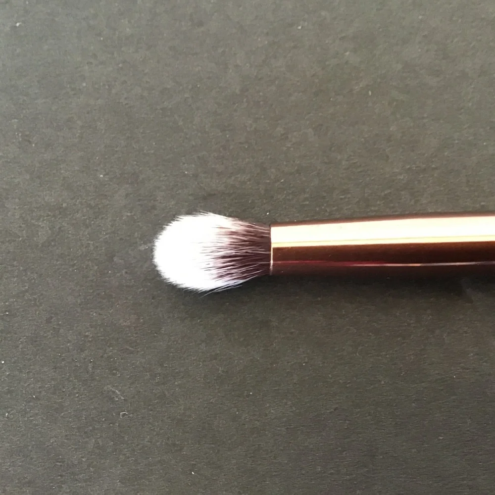 LUXIE EYESHADOW BRUSH 243 PRECISION BLENDING BRUSH ROSE GOLD NWT